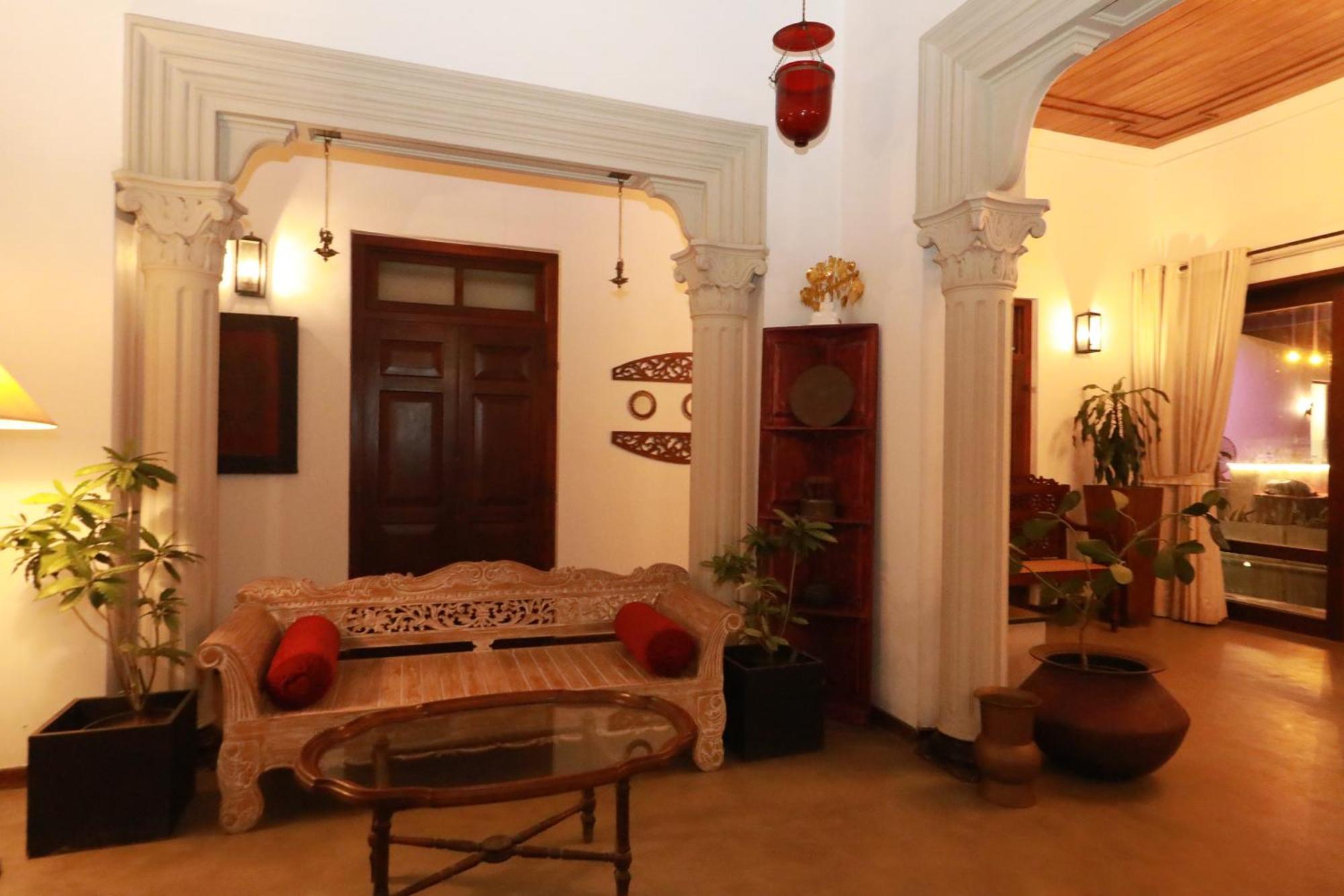 فندق Swanee Grand نيجومبو المظهر الخارجي الصورة